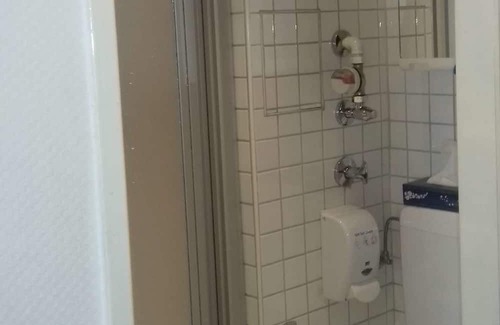 Langwasser Nordwest Apartment | Studio Apartment 'Ferienwohnung Nahe Der Messe' with Balcony and Wi-Fi