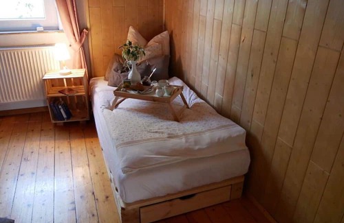 Stockhausen-Illfurth House | The former Village School