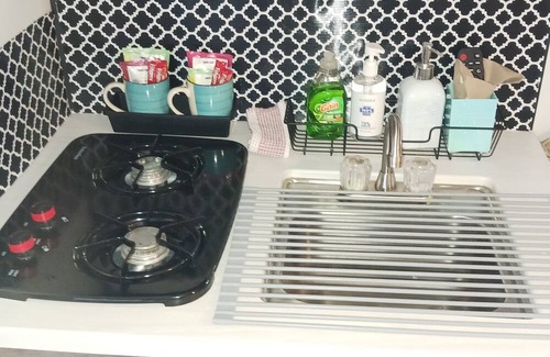 North Las Vegas House | Unique Retro Tiny Living on Wheels. Modern RV living in beautiful Las Vegas!
