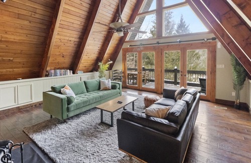 Wardensville House | Trout Run at Lost River A-Frame Cabin