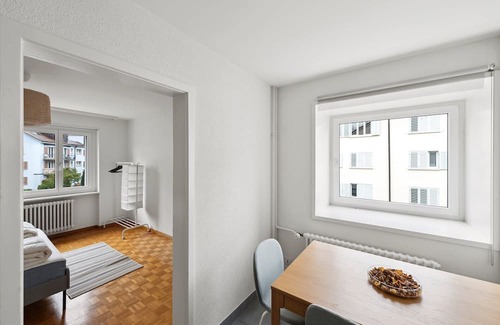 Wiedikon Apartment | Your Ideal 1-Bedroom Sanctuary in Zurich!