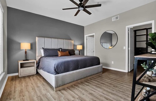 Colonialtown South House | Chic 2BR Escape: Prime Locale & Stylish Amenities