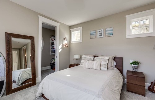 Southwest Mission House | This house is a 3 bedroom(s), 3.5 bathrooms, located in Kelowna, BC.