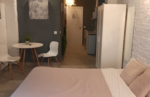 Benicalap Apartment | Cozy Apartment With Terrace - Wifi Free