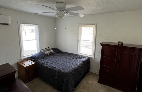 Fairfield House | Park view 2-bedroom home with outdoor dining and high speed WiFi in Fairfield