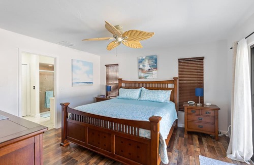 Marco Island House | Charming Marco Island Home, Heated Pool, Near Goodland & Shopping