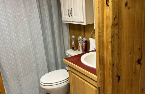 Bushnell Cottage | Lake Cottage