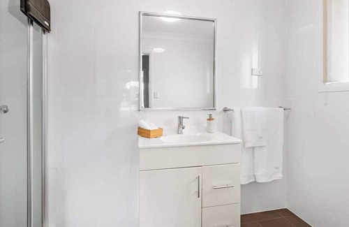 Shell Cove House | Escape to Killalea National Park,short stroll to beach with a Nature reserve