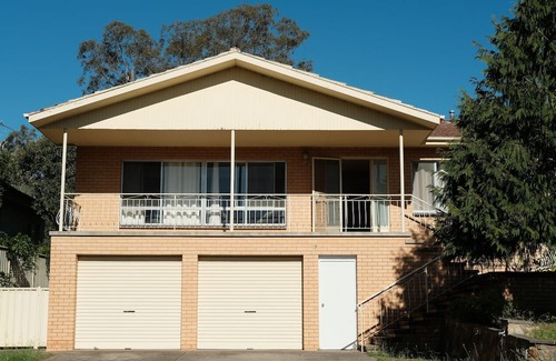 Canberra House | 3Brs-Secluded/Spacious/Petfriendly