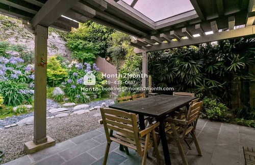 La Mirada House | Luxurious Sanctuary on Santa Gertrudes Ave #41808