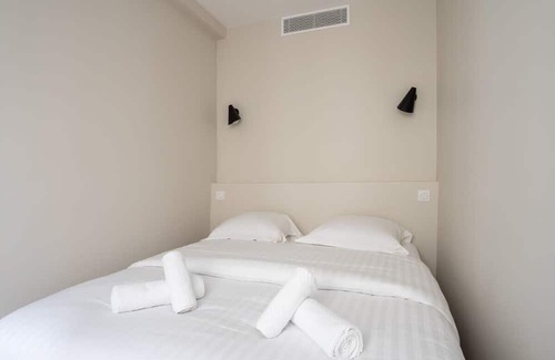 Quartier de Rochechouart Apartment | Modern and elegant 1BD Apartment near Montmartre