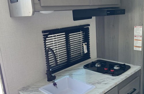 Manila House | Birch Creek RVrentals