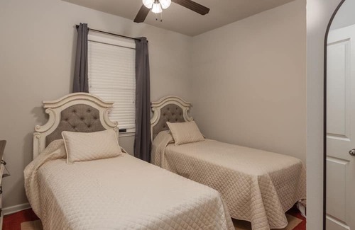 Starkville Condo | Game Day! .5M to Stadium The Peabody-236