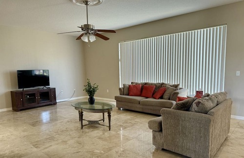 Riverview House | Luxury new house tamp pay jewel: Big Game, Pool, waterfront ihop Texasroad house