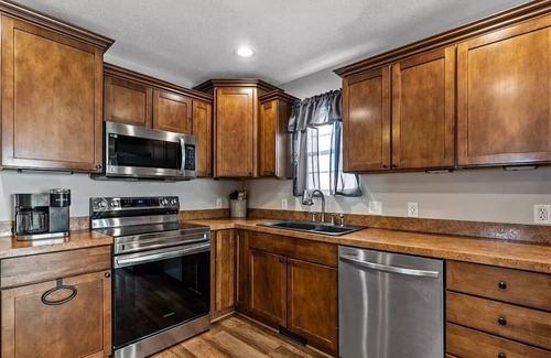Cass County House | Beautiful countryside home, fresh remodel. Minutes from Lincoln and Omaha.