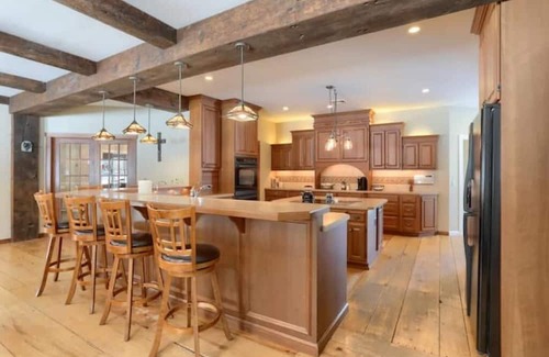 Stouchsburg House | Lazy Meadows Horse Ranch, new listingn