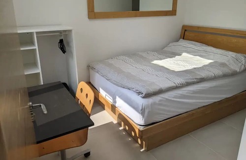 Mattenhof-Weissenbuhl Apartment | Private and independent room in Bern