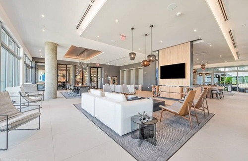 Ludlam Condo | Brand New 1 Bdrm Condo, Best Pinecrest Building