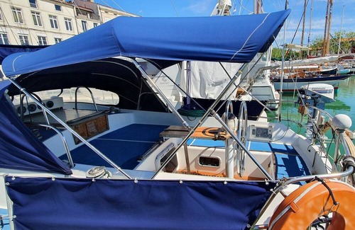La Rochelle City Centre Boat Rental | Nuits au Port - Voilier à Quai en Cœur de Ville - Westerly