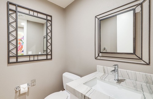 Camelback East Villa | Spacious Phoenix Villa w/ Resort Amenities