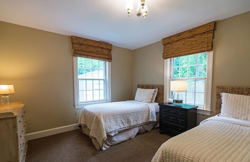 Lewis Mountain House | Cameron House Ext. Stay - Close to UVA!
