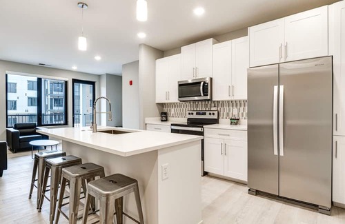 Bloomington Apartment | New-Build Bloomington Apartment ~ 3 Mi to Downtown