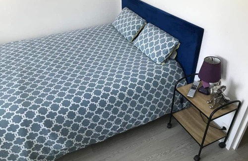 Jeanne d'Arc-Longs Champs-Beaulieu Apartment | Studio Apartment 'Cosylocation Bois Perrin' with Balcony and Wi-Fi