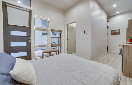 Seattle Metro Area Apartment | Newly Built Seattle Studio: Walk to Seward Park!
