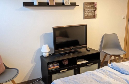Hollen Apartment | Vrbo Property
