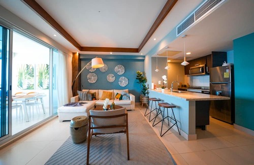Juan Dolio - El Pueblo Apartment | Escape To Paradise Beachfront 2br beach
