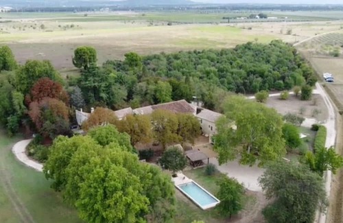 Redessan House | Le Mas des Oliviers, large Provençal Mas