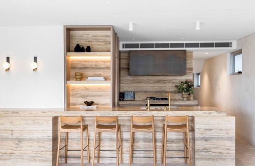 Bronte Apartment | Luxury Apartment with Bronte Beach Views