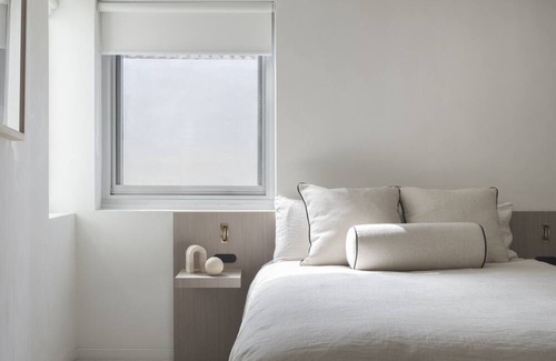 Bronte Apartment | Luxury Apartment with Bronte Beach Views