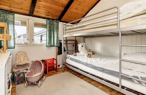 Togeholt House | 9 person holiday home in Præstø