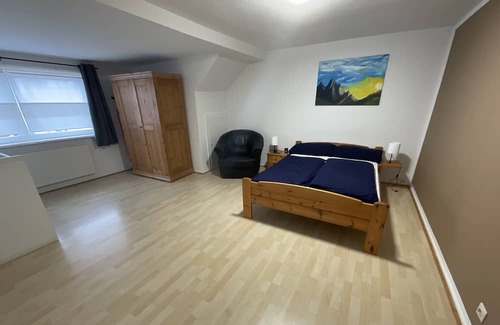 Wabern Apartment | Gemütliches Dachstübchen - Zentrale Lage, Familienfreundlich