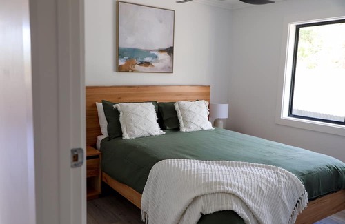 Monash House | The River Shack is located on the banks of the Stunning River Murray.