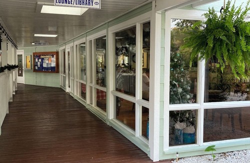 Nokomis House | Wonderful, quiet resort setting in Nokomis Florida
