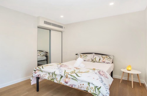 Booker Bay House | Booker Bay Retreat - Modern with Wifi Included