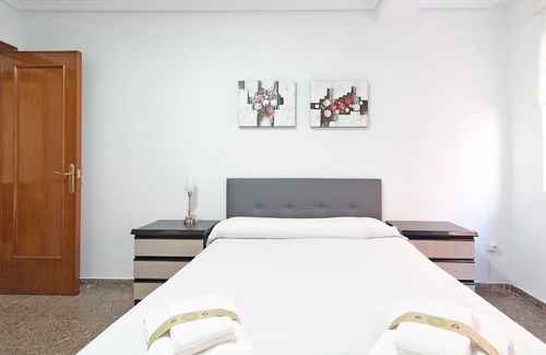 Port de Sagunt Apartment | Global Properties: Centrally located 3 bedroom flat in Puerto Sagunto