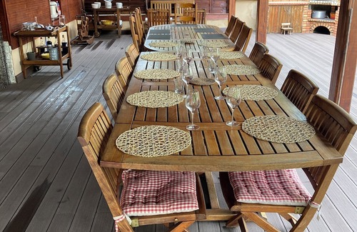 Charcier Bed & Breakfast | Maison de Campagne Avec Grande Terrasse & Piscine Pour Passer un bon Week-end