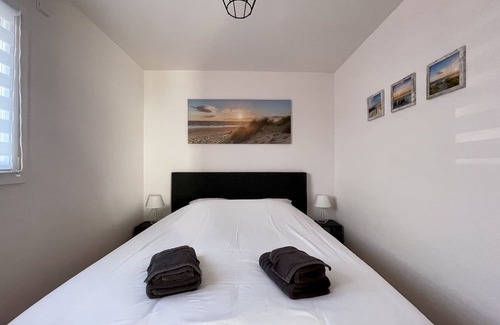 Tour-en-Bessin House | La clé des Champs by Melrose