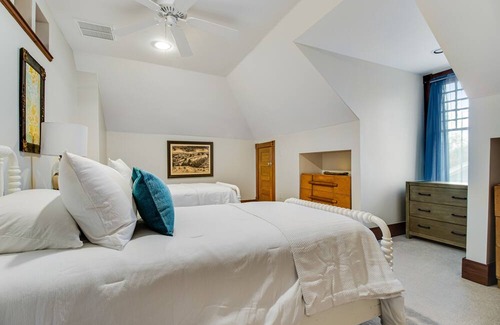 West End House | Spacious & sun-filled retreat with a large patio, game room, & great location