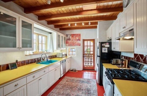 Downtown Santa Fe House | Casa Wren | 1 Bed, 1 Bath