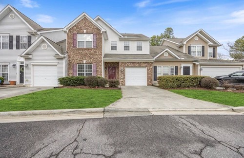 Durham House | Downtown Bliss on Suncrest Ct #41973
