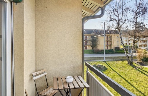 Center Apartment | Desirable Apartments 27` to Zurich center