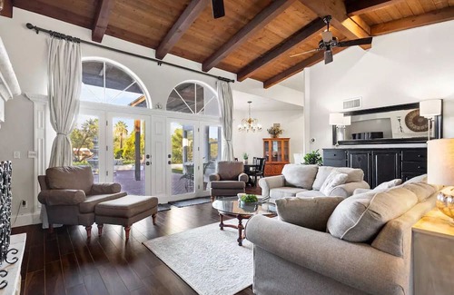 Forty Niners Country Club Estates House | Elegant Country Club Getaway Right Off The Fairway! 4bd/3bth/Air-Hockey