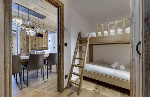 Le Fornet Apartment | Residence Les Rives De L Isere - 4 Rooms for 6 People