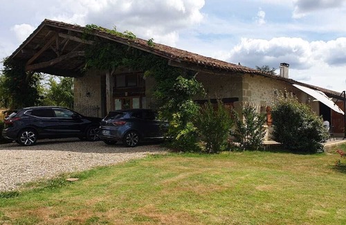 Armillac Bed & Breakfast | The Gîte ‘Bed and Breakfast’