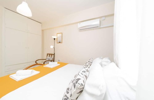 Lara Apartment | Spacious Flat Near Lara Beach in Antalya Muratpasa