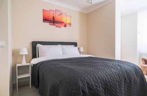 Bakırkoy Apartment | Cozy Flat 10 min to Aqua Florya Mall in Bakirkoy